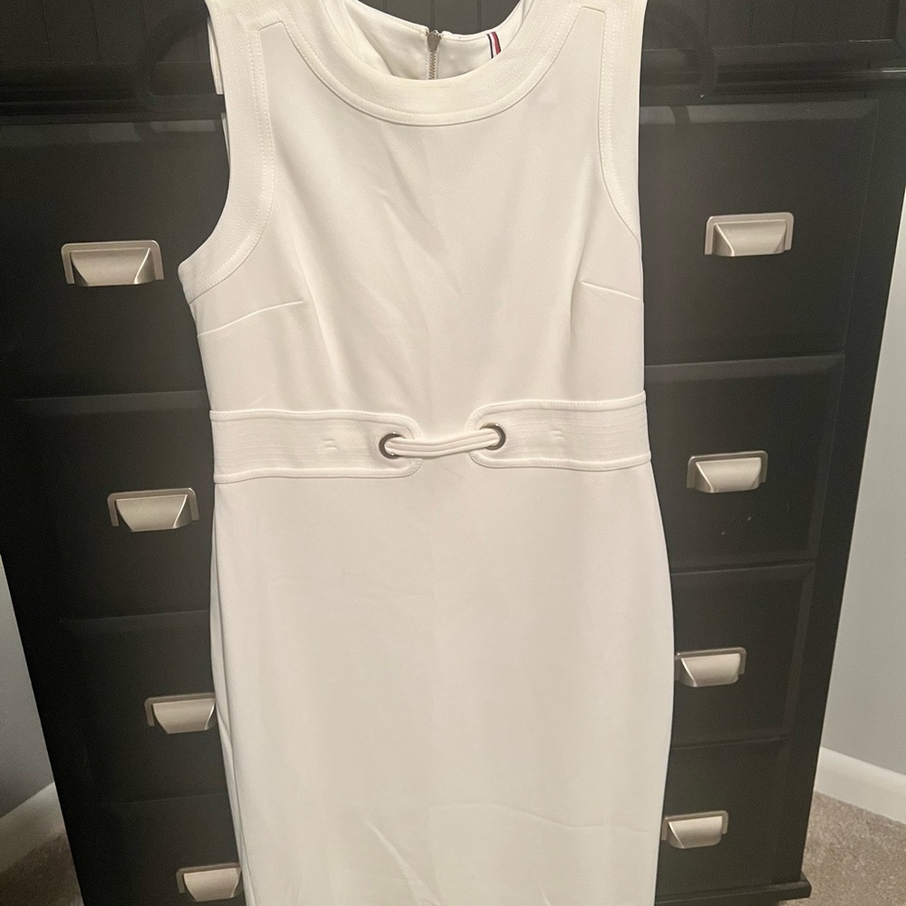 Beautiful, never worn Tommy Hilfiger dress. Great for brides!